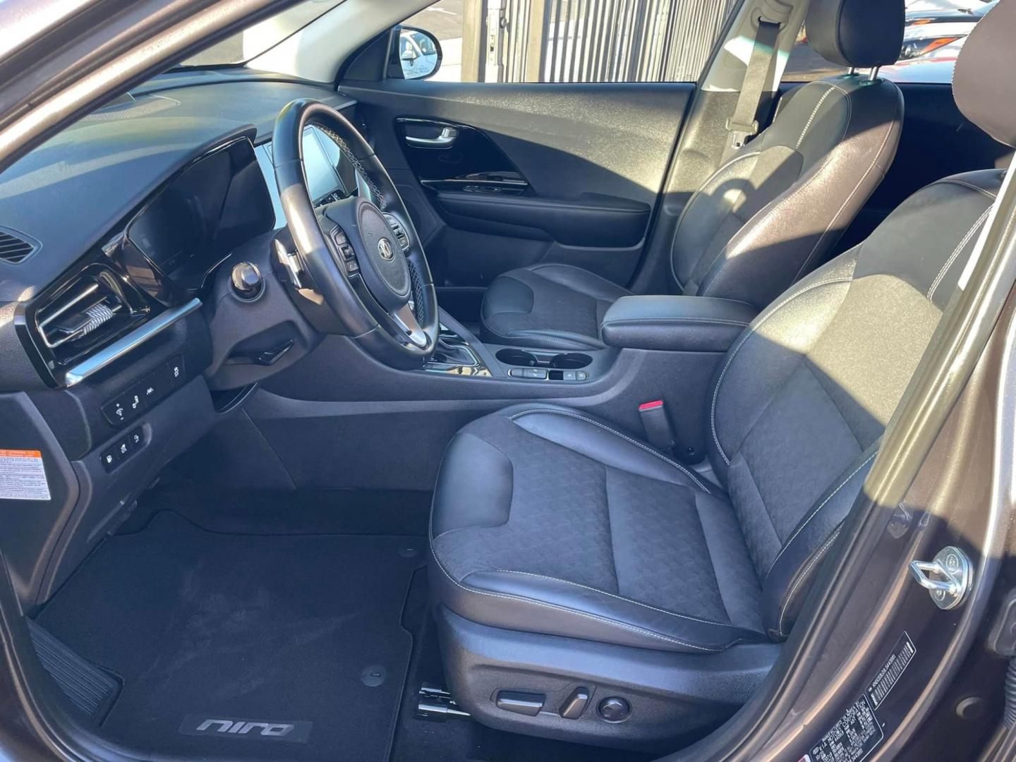 2020 DARK GRAY /BLACK Kia Niro Plug In Hybrid (KNDCD3LD1L5) , located at 744 E Miner Ave, Stockton, CA, 95202, (209) 944-5770, 37.956863, -121.282082 - Photo#7